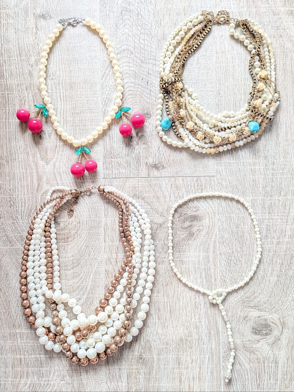 x4 Lot of Assorted Beaded Charm Pearl Necklaces